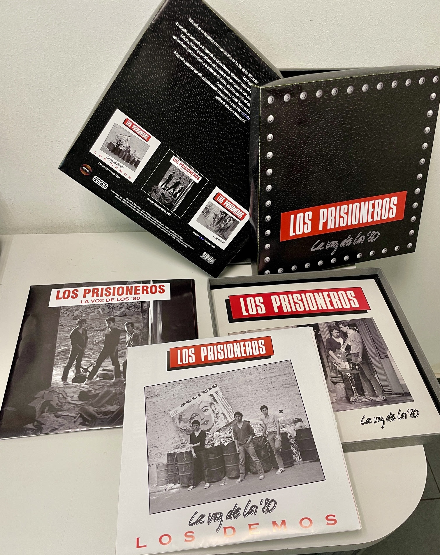 Algo se siente venir: lanzan box set especial de Los Prisioneros